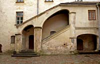 Jaunpils castle, stairs in inner yard